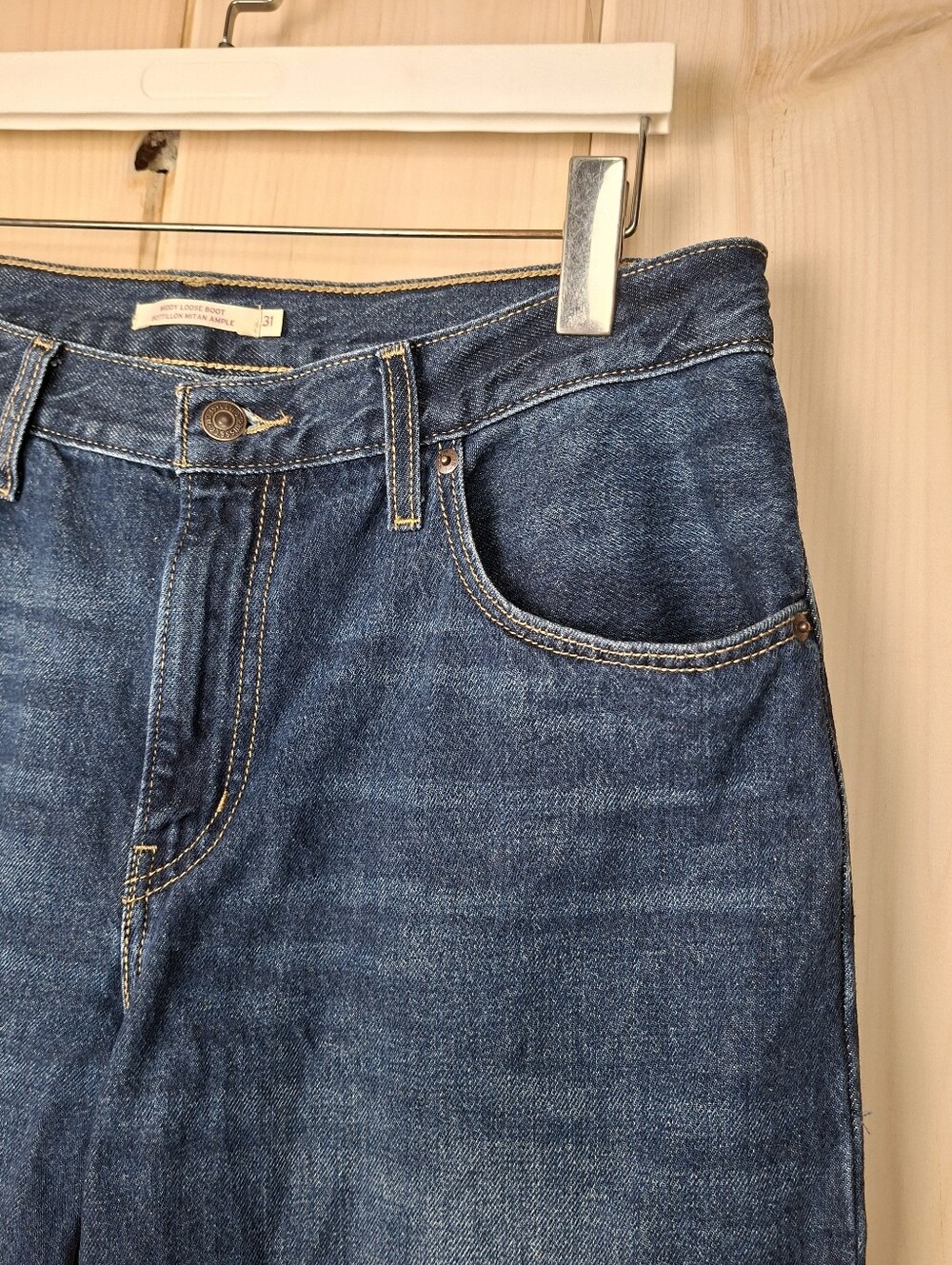 Levi's Middy Loose Boot Cut Dark Wash Jeans Size 31 - Picture 7 of 13
